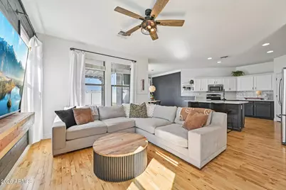 41264 N Vine Avenue, San Tan Valley, AZ 85140 - Photo 10