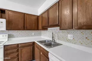 2221 W Farmdale Ave, Mesa, AZ 85202 - Photo 10