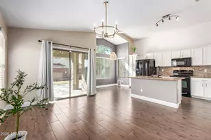 25835 W Whyman St, Buckeye, AZ 85326 - Photo 6