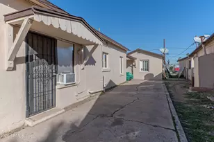 2916 E Monroe St, Phoenix, AZ 85034 - Photo 8