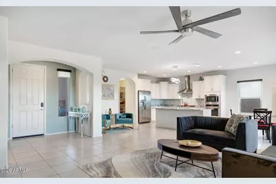 6363 W Springfield Way, Florence, AZ 85132 - Photo 8