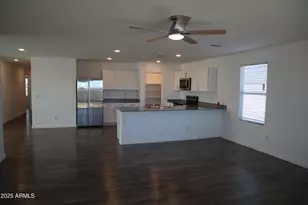 1267 W Flowstone Trail, Benson, AZ 85602 - Photo 8