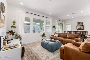 4899 W Marsh Wren Ln, San Tan Valley, AZ 85144 - Photo 14