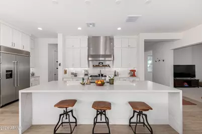 4899 W Marsh Wren Lane, San Tan Valley, AZ 85144 - Photo 18