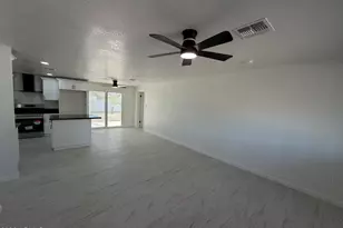 3471 E Delcoa Dr, Phoenix, AZ 85032 - Photo 2