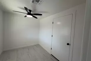 3471 E Delcoa Dr, Phoenix, AZ 85032 - Photo 10