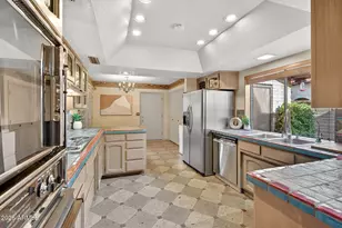 6814 N 17th Pl, Phoenix, AZ 85016 - Photo 18