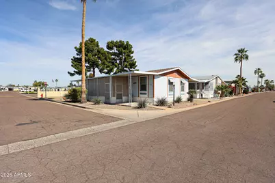 10955 N 79th Avenue #125, Peoria, AZ 85345 - Photo 2