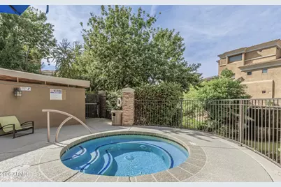 4644 N 22nd Street #2032, Phoenix, AZ 85016 - Photo 4