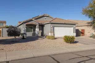 820 W Burkhalter Dr, San Tan Valley, AZ 85143 - Photo 1