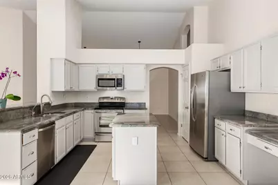 15427 S 6th Drive, Phoenix, AZ 85045 - Photo 12