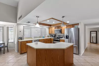 1906 E Caroline Lane, Tempe, AZ 85284 - Photo 8