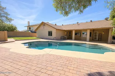 1906 E Caroline Lane, Tempe, AZ 85284 - Photo 2