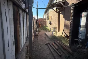 1109 W Apache St, Phoenix, AZ 85007 - Photo 8