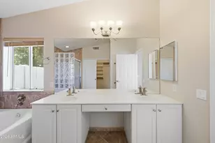 700 E Gary Dr, Chandler, AZ 85225 - Photo 12