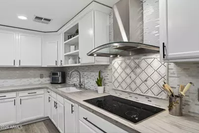 8526 W Pioneer Street, Tolleson, AZ 85353 - Photo 8