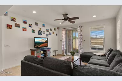 10562 E Corbin Avenue, Mesa, AZ 85212 - Photo 16