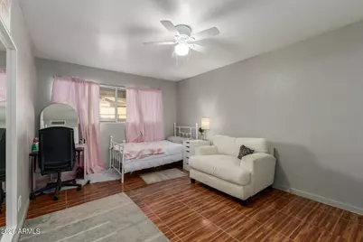 834 E Vine Avenue, Mesa, AZ 85204 - Photo 14