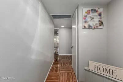 834 E Vine Avenue, Mesa, AZ 85204 - Photo 8