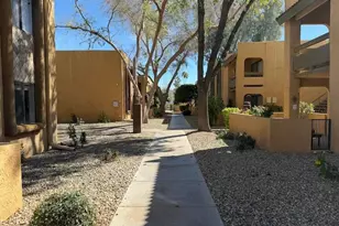 8500 E Indian School Rd, Scottsdale, AZ 85251 - Photo 18