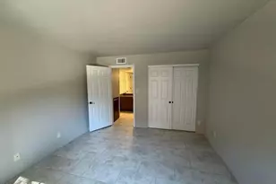 8500 E Indian School Rd, Scottsdale, AZ 85251 - Photo 22