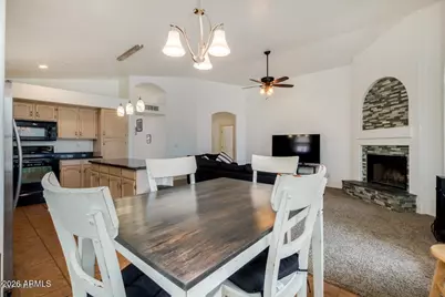 10186 Hacienda Drive, Goodyear, AZ 85338 - Photo 16