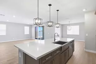 7758 W Hayward Ave, Glendale, AZ 85303 - Photo 8