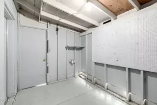 7931 E Monte Vista Rd, Scottsdale, AZ 85257 - Photo 28