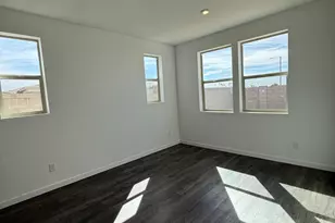 23935 W Carver Dr, Buckeye, AZ 85326 - Photo 6