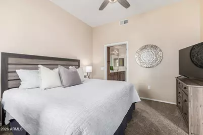 14575 W Mountain View Boulevard #10116, Surprise, AZ 85374 - Photo 8