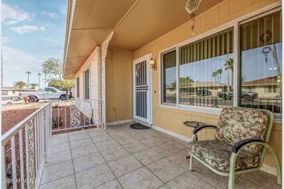 9625 W Briarwood Circle N, Sun City, AZ 85351 - Photo 4