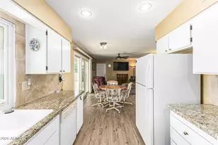 9625 W Briarwood Cir N, Sun City, AZ 85351 - Photo 14