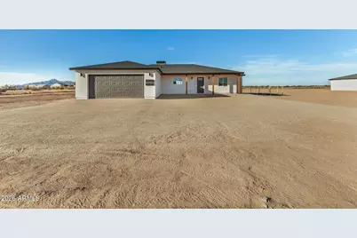 53902 W Footprints Street, Maricopa, AZ 85139 - Photo 2