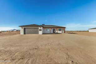 53902 W Footprints St, Maricopa, AZ 85139 - Photo 2