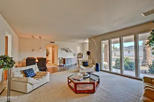 10122 W Willowcreek Circle, Sun City, AZ 85373 - Photo 10