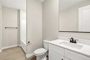 7754 N 78th Dr, Glendale, AZ 85303 - Photo 14