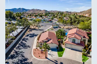 4814 E Monte Way, Phoenix, AZ 85044 - Photo 34