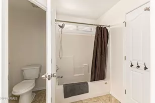 1580 E Sherri Dr, Gilbert, AZ 85296 - Photo 32