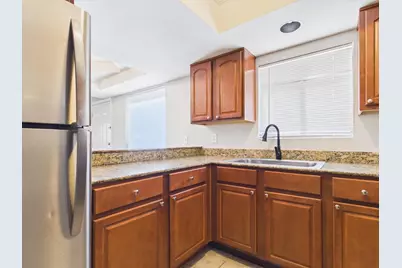 3420 W Danbury Drive #Apt C203, Phoenix, AZ 85053 - Photo 8