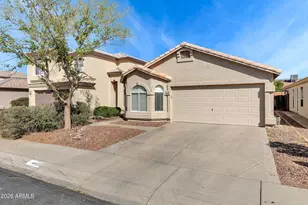 4402 E Glenhaven Dr, Phoenix, AZ 85048 - Photo 2