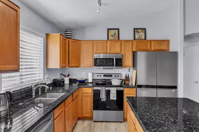 4402 E Glenhaven Drive, Phoenix, AZ 85048 - Photo 10