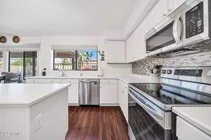 4338 E Meadow Dr, Phoenix, AZ 85032 - Photo 8