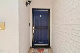 8225 E Berridge Ln, Scottsdale, AZ 85250 - Photo 24