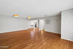 8225 E Berridge Ln, Scottsdale, AZ 85250 - Photo 6