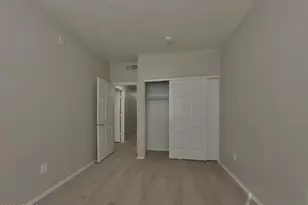 18250 N Cave Creek Rd, Phoenix, AZ 85032 - Photo 12