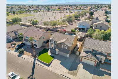 18160 N 89th Lane, Peoria, AZ 85382 - Photo 1