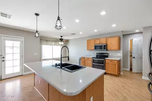 18160 N 89th Ln, Peoria, AZ 85382 - Photo 14