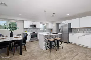 1458 S Key Circle, Mesa, AZ 85210 - Photo 2