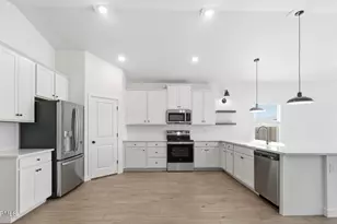 23375 W Raymond St, Buckeye, AZ 85326 - Photo 2