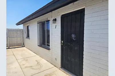 3224 W Jackson Street #3, Phoenix, AZ 85009 - Photo 1